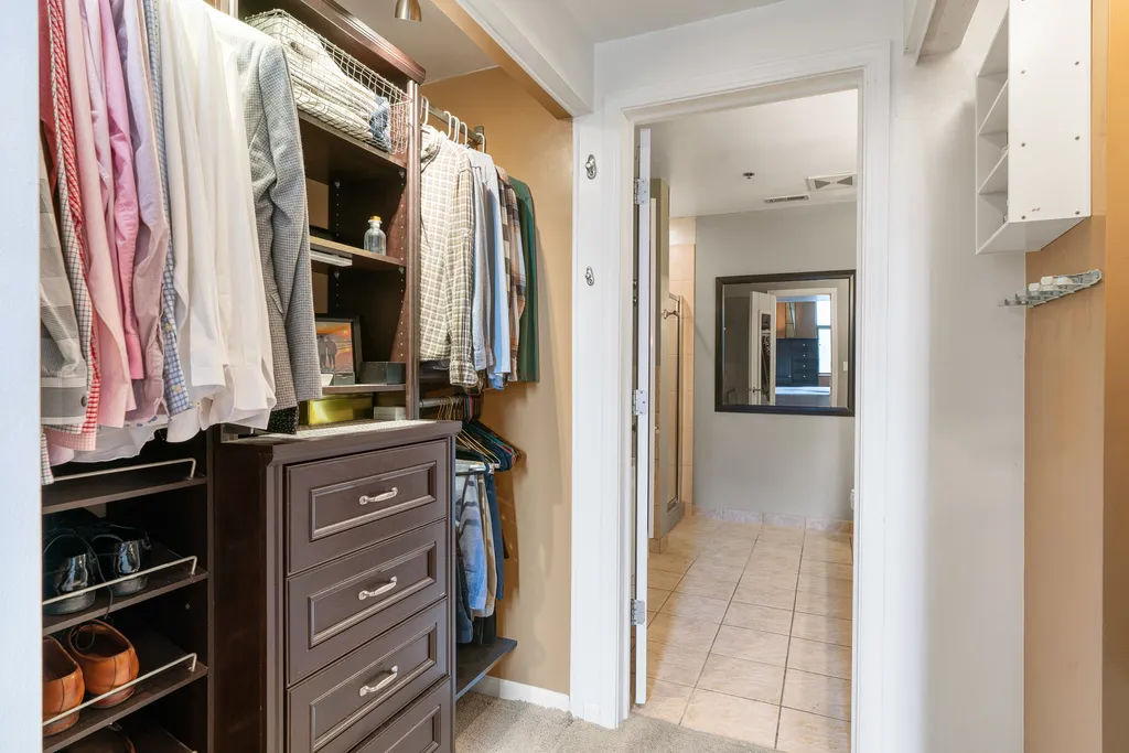 758 North Larrabee Street Chicago IL 60654