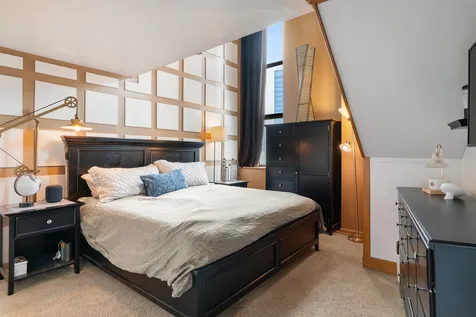 758 North Larrabee Street Chicago IL 60654