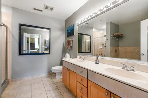 758 North Larrabee Street Chicago IL 60654