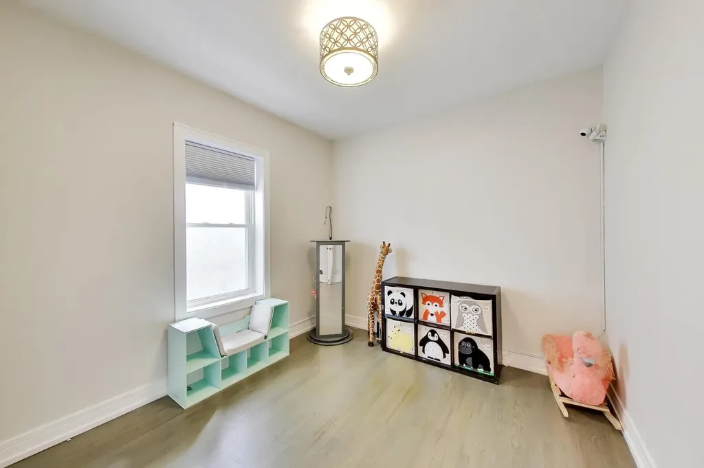 3749 North Nora Avenue Chicago IL 60634