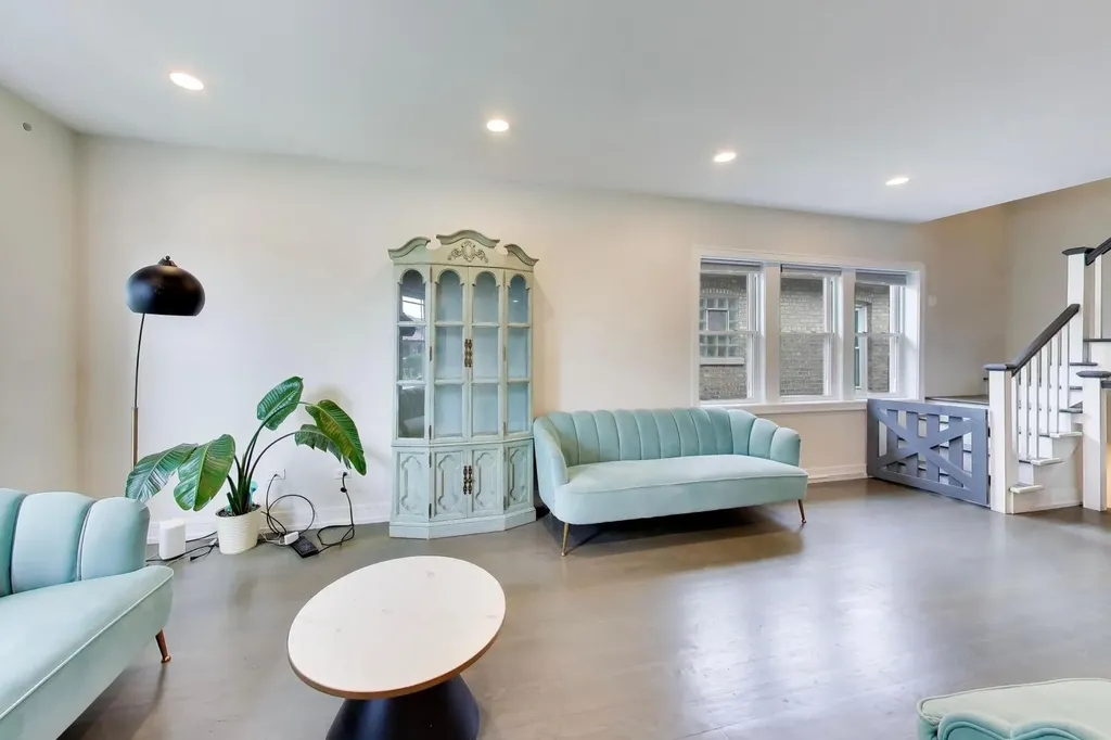 3749 North Nora Avenue Chicago IL 60634