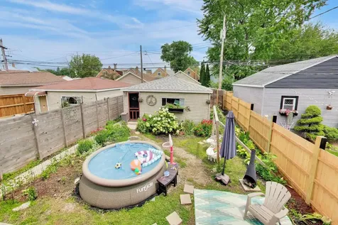 3749 North Nora Avenue Chicago IL 60634