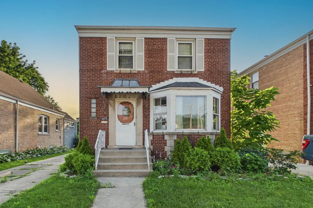 10718 South Trumbull Avenue Chicago IL 60655