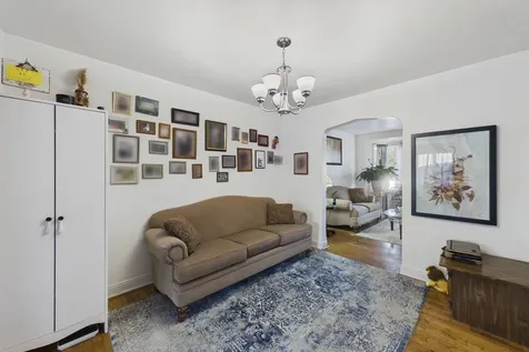 10718 South Trumbull Avenue Chicago IL 60655