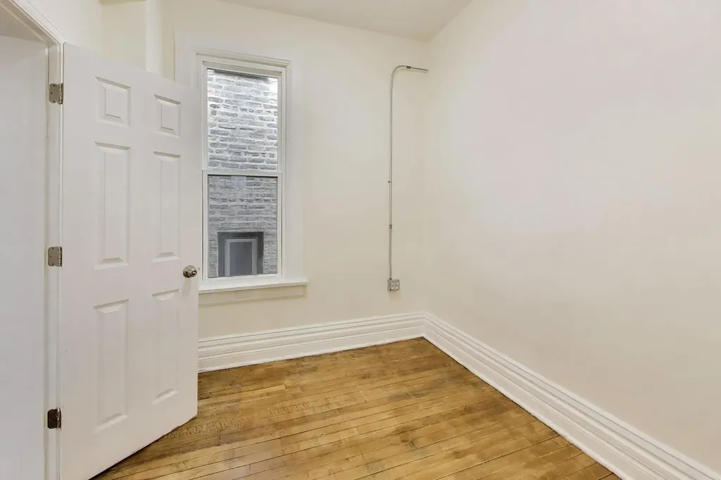 3450 West Diversey Avenue Chicago IL 60647