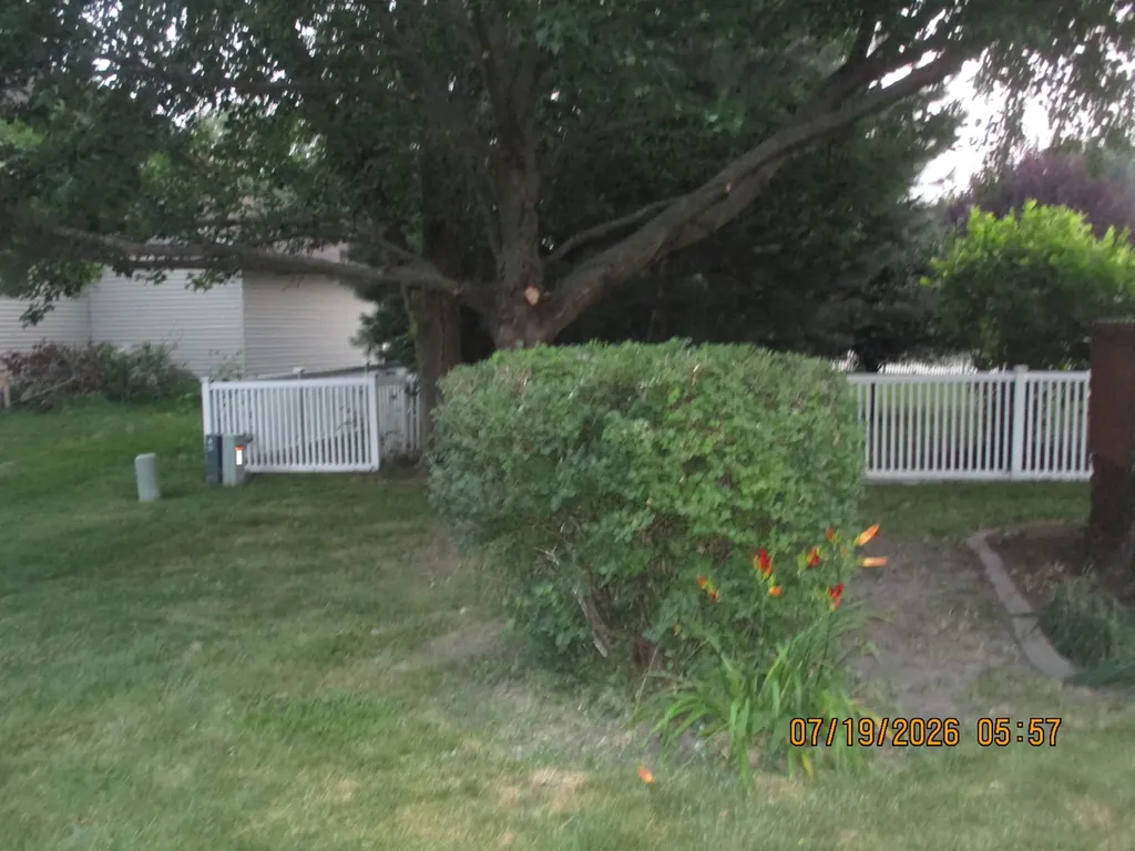 1911 Chestnut Hill Road Plainfield IL 60586