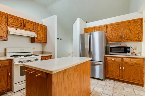 1911 Chestnut Hill Road Plainfield IL 60586