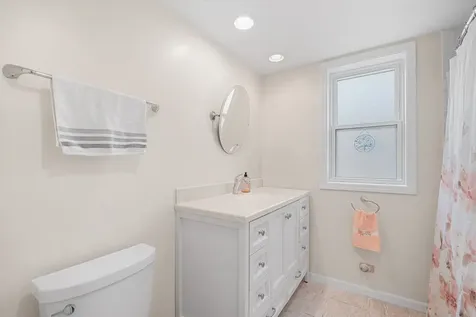 5038 North Nagle Avenue Chicago IL 60630