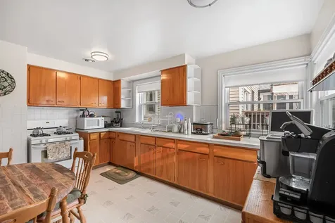 5038 North Nagle Avenue Chicago IL 60630