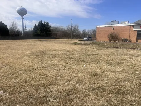 34625 North Il Route 83 Road Grayslake IL 60030