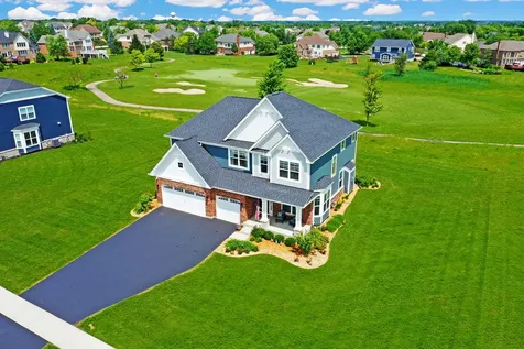 10 Crystal Downs Drive Hawthorn Woods IL 60047