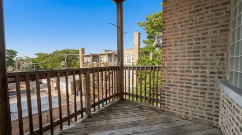 1441 West North Shore Avenue Chicago IL 60626