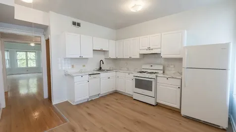 1441 West North Shore Avenue Chicago IL 60626