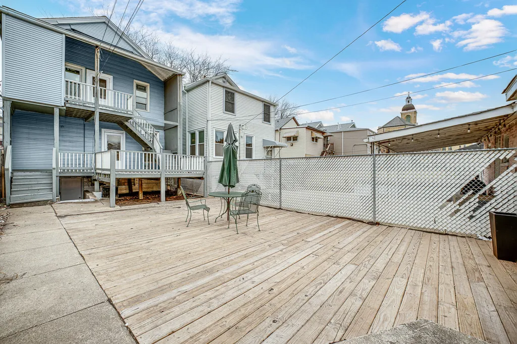 3749 South Union Avenue Chicago IL 60609