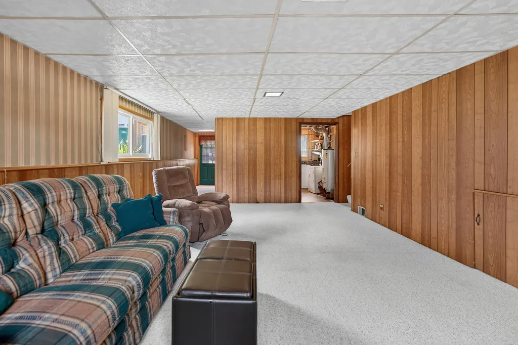 23 West Prairie Avenue Lombard IL 60148