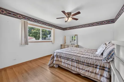 23 West Prairie Avenue Lombard IL 60148