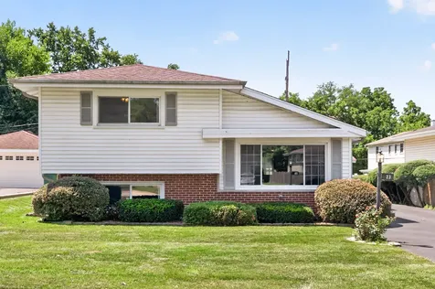 23 West Prairie Avenue Lombard IL 60148