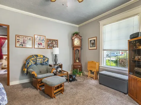 332 North London Avenue Rockford IL 61107