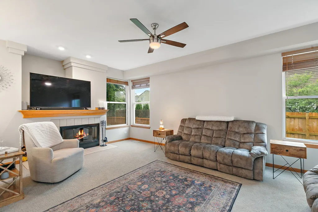 10338 Ashley Street Huntley IL 60142