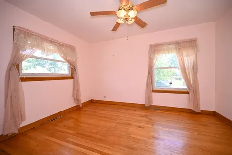 2250 Belleview Avenue Westchester IL 60154