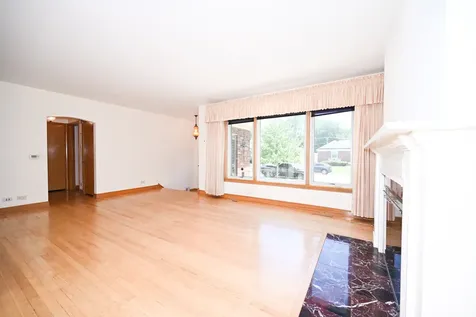 2250 Belleview Avenue Westchester IL 60154