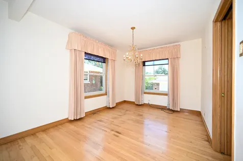 2250 Belleview Avenue Westchester IL 60154