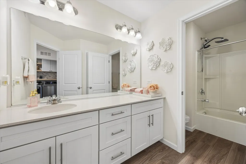 2540 Weatherbee Lane Naperville IL 60563