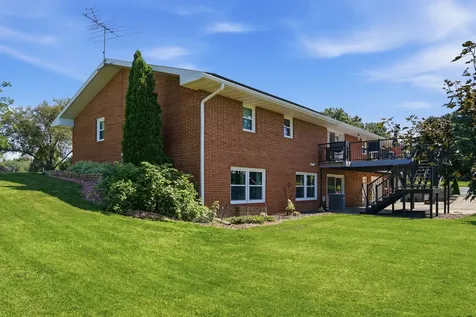 515 East Oregon Street Polo IL 61064