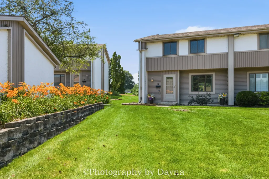 13 Briarcliff Court Bourbonnais IL 60914