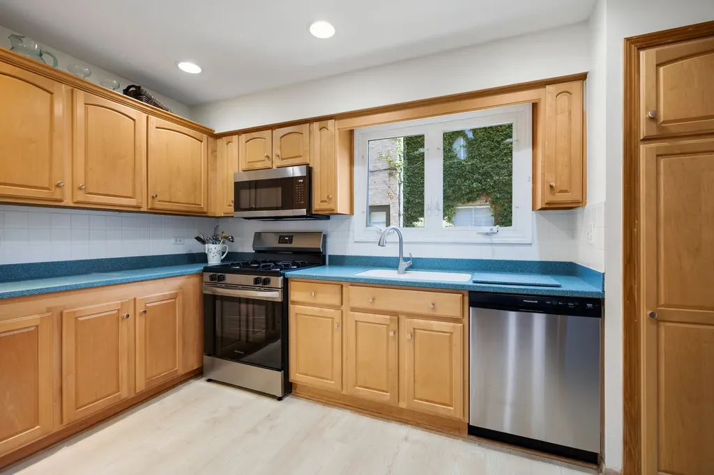 519 Ridge Road Wilmette IL 60091