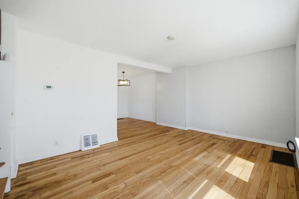 6456 South Lockwood Avenue Chicago IL 60638