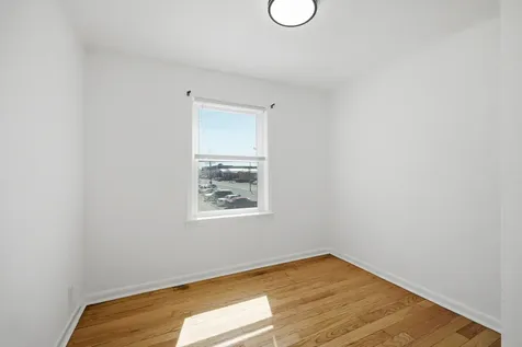 6456 South Lockwood Avenue Chicago IL 60638