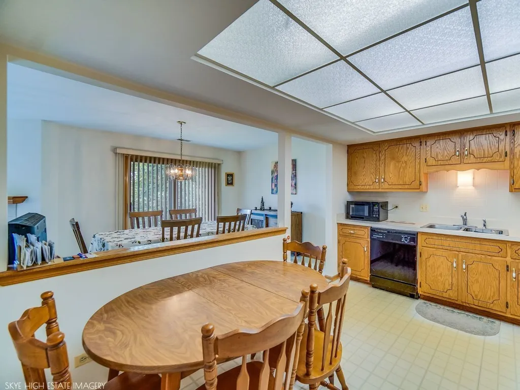 7823 West 157th Place Orland Park IL 60462