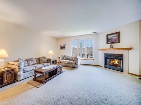 7823 West 157th Place Orland Park IL 60462