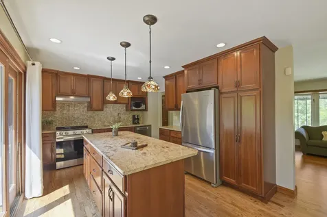 1120 Concord Lane Hoffman Estates IL 60192