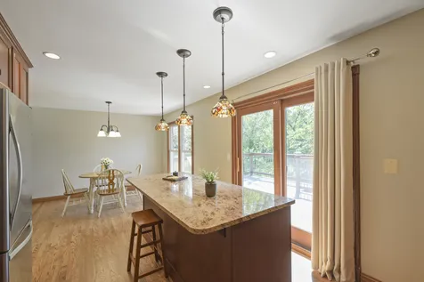 1120 Concord Lane Hoffman Estates IL 60192