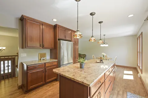 1120 Concord Lane Hoffman Estates IL 60192