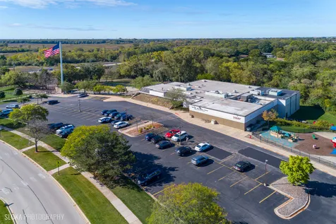 1120 Concord Lane Hoffman Estates IL 60192
