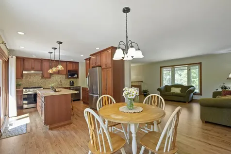 1120 Concord Lane Hoffman Estates IL 60192