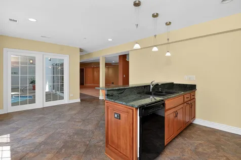 715 Marston Avenue Glen Ellyn IL 60137