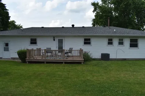 301 East Ririe Place Flanagan IL 61740
