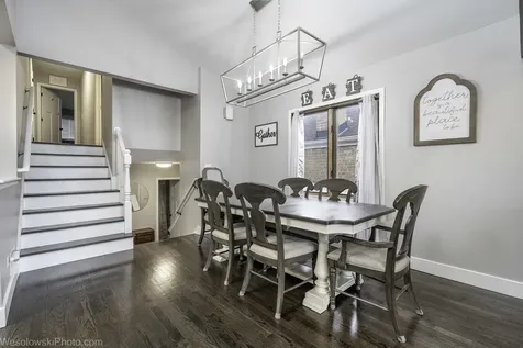 3525 North Pioneer Avenue Chicago IL 60634