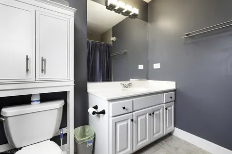 3525 North Pioneer Avenue Chicago IL 60634