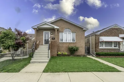 3525 North Pioneer Avenue Chicago IL 60634