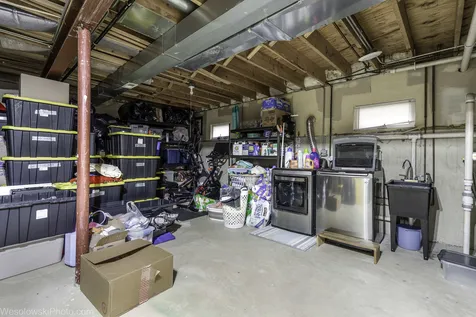 3525 North Pioneer Avenue Chicago IL 60634