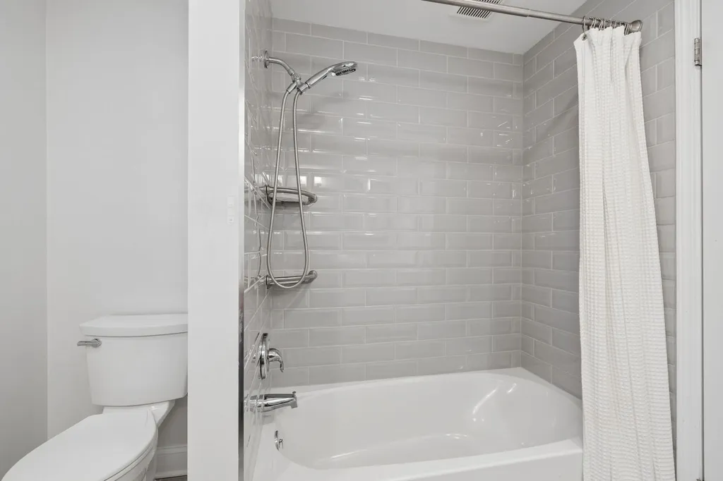 1249 Stonegate Road Naperville IL 60540
