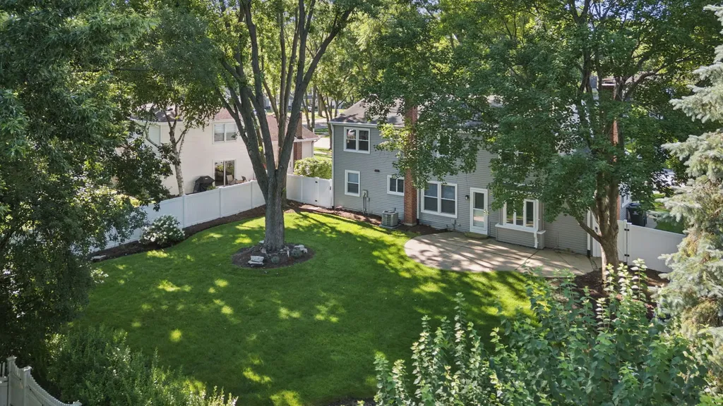 1249 Stonegate Road Naperville IL 60540