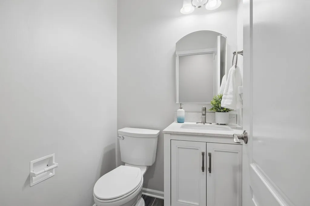 1249 Stonegate Road Naperville IL 60540