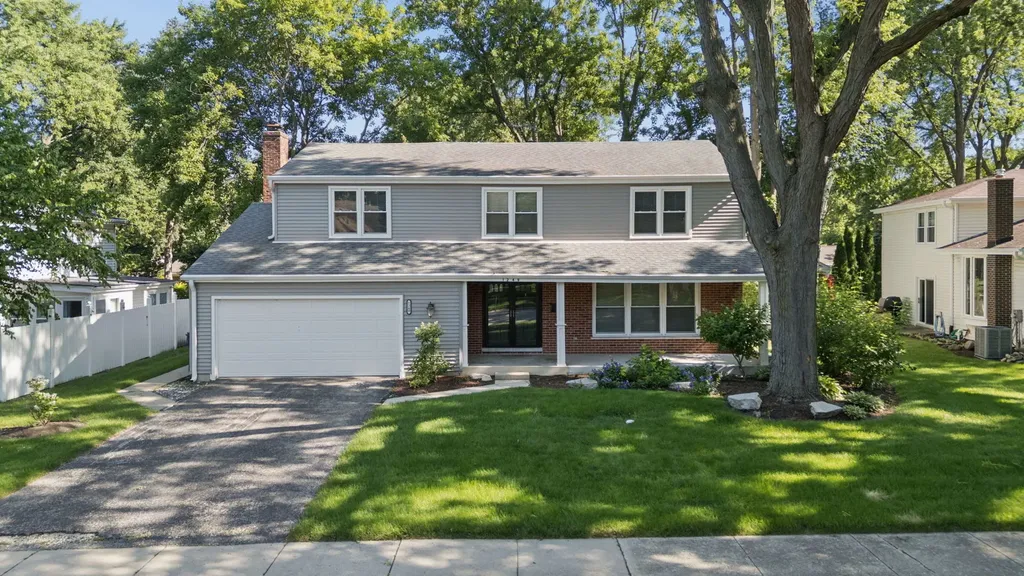 1249 Stonegate Road Naperville IL 60540