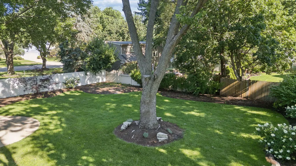 1249 Stonegate Road Naperville IL 60540